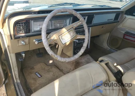1982 Mercury Cougar Xr7 из США, поврежденный, VIN 1MEBP90D5CH612629